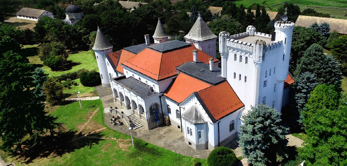 Dvorac Dunđerski, jednodnevni izlet Dvorci Vojvodine