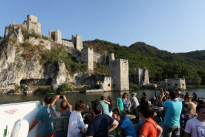 team building krstarenje